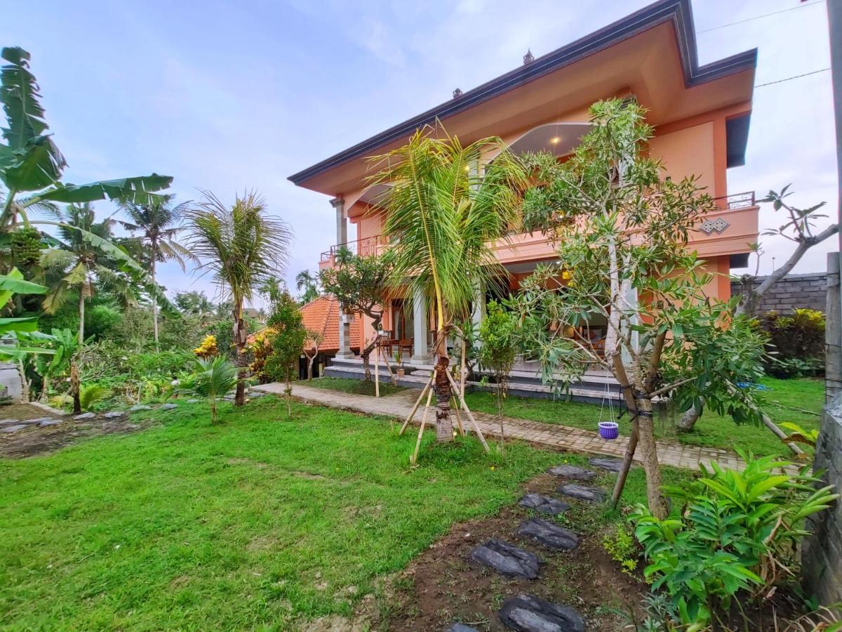 Gusti Rai House Hotel Ubud Exterior foto